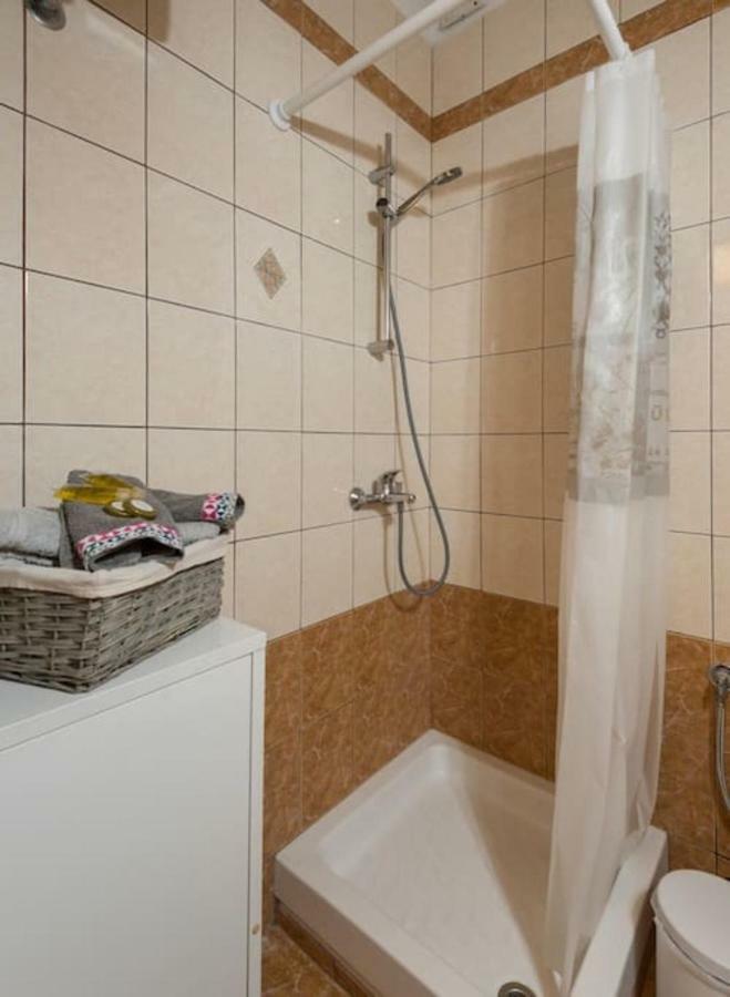 Central Studio! Fiber Wifi, Ac, Private, Self Check-In! Thessaloníki Eksteriør billede