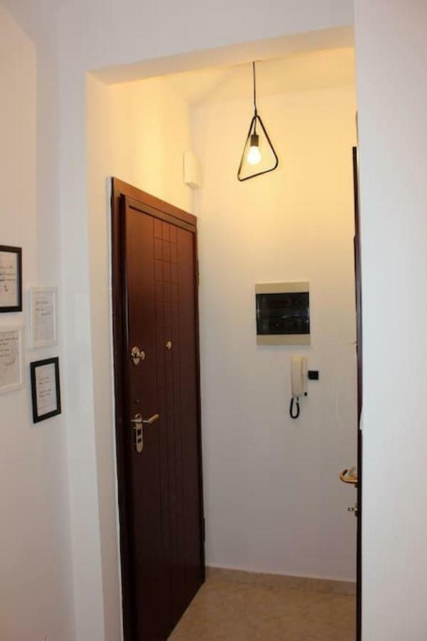 Central Studio! Fiber Wifi, Ac, Private, Self Check-In! Thessaloníki Eksteriør billede