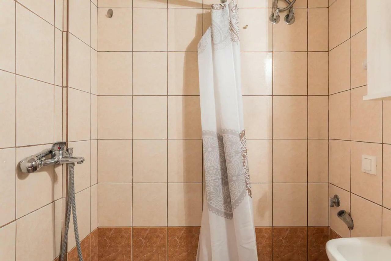 Central Studio! Fiber Wifi, Ac, Private, Self Check-In! Thessaloníki Eksteriør billede